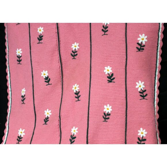 Hand Crochet Pink White Flower Pattern Green Blanket Throw Afghan Over Sized - Picture 5 of 12